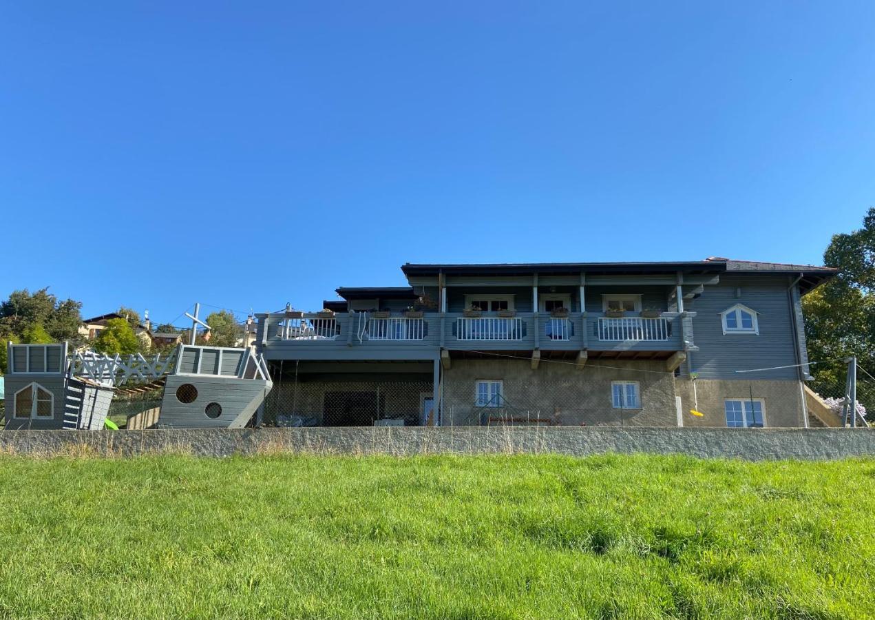Gite Des Ours Osséja Exterior foto